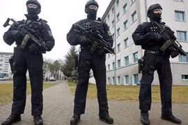 Trường học ở Đức nhận được thư điện tử đe dọa 