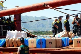 Tây Ban Nha thu giữ tàu buôn ma túy tới Libya