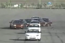 Ngất ngây với màn trình diễn ô tô đỉnh cao