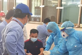 Đề xuất doanh nghiệp, cá nhân được tiêm vaccine tự trả phí