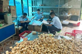 Bánh Trung thu trứng chảy nhập lậu chưa được kiểm soát về an toàn thực phẩm