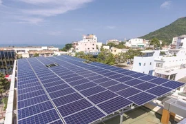 Phát triển bùng nổ, điện mặt trời bộc lộ nhiều bất cập