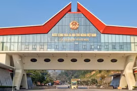 Điều chỉnh phương thức giao nhận hàng hóa qua cửa khẩu tỉnh Lạng Sơn từ 1-8