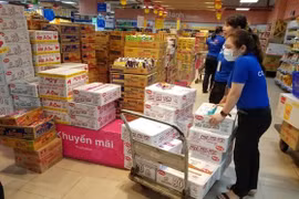 TP.HCM trước giờ giãn cách xã hội: Cung ứng đủ hàng hóa cho nhu cầu sinh hoạt của người dân