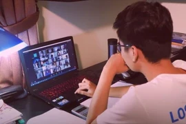 Triển khai chương trình “Sóng và điện thoại cho em”, hỗ trợ học tập trực tuyến