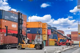 Siết quản lý nguyên liệu sản xuất hàng xuất khẩu, ngăn chặn gian lận xuất xứ