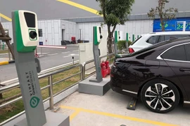 Hơn 38.000 xe điện đang hoạt động, cần quy định tiêu chuẩn, quy chuẩn trạm sạc