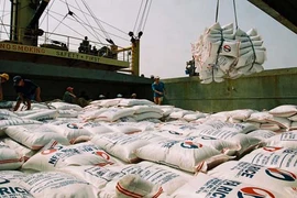 Tái cơ cấu, tháo gỡ khó khăn cho xuất khẩu nông, thủy sản