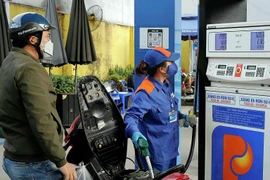 Kinh doanh xăng dầu chưa thoát khỏi khó khăn