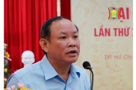 Cảnh cáo lãnh đạo Nhà xuất bản Giáo dục