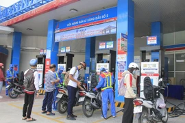 Sẽ rút ngắn thời gian điều hành xăng dầu xuống 7 ngày?