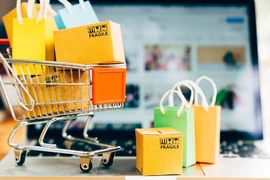 Gỡ bỏ 1.663 gian hàng với 6.437 sản phẩm vi phạm