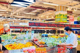 Sức mua phục hồi chậm, doanh nghiệp tăng khuyến mại cuối năm
