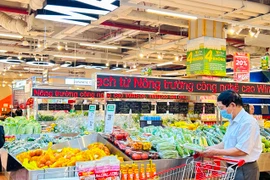 Sức mua phục hồi chậm, doanh nghiệp tăng khuyến mại cuối năm