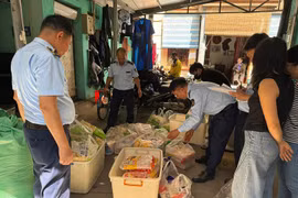 Hà Nội: Xử phạt gần 70 triệu đồng hai cơ sở kinh doanh thực phẩm vi phạm