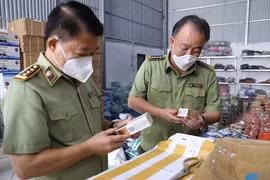 Tổng "tấn công" 8 kho hàng nghi rởm chuyên livestream liên tỉnh