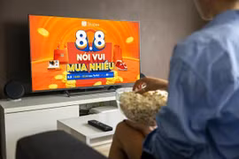 Chương trình “Nói vui mua nhiều” mang đến nhiều bất ngờ cho khán giả trong ngày 8-8