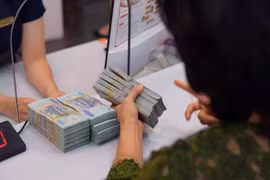 Đề xuất cá nhân nợ thuế 200 triệu đồng bị hoãn xuất cảnh