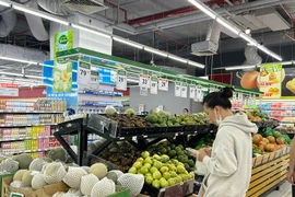 Kiểm tra thị trường hàng hóa, ngăn chặn tăng giá bất hợp lý