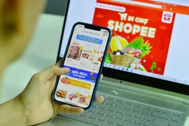 Hà Nội: Lo ngại dịch bệnh, người dân có thể “đi chợ online” 
