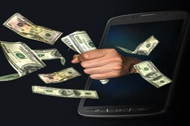 Người dùng điện thoại di động dễ dàng bị “móc túi”, vì sao?