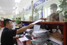 Doanh nghiệp vẫn tốn nhiều thời gian với thủ tục, điều kiện kinh doanh