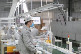 Thu nhập bình quân của người lao động tăng 197.000 đồng trong quý I-2023