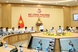 Đường dây 500kV mạch 3: Còn 7 tỉnh chưa hoàn thành khoảng néo, chậm tiến độ