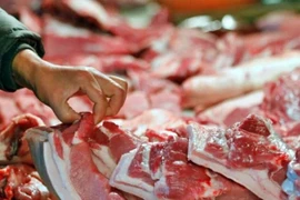 Gần Tết, nhiều thực phẩm tươi sống tăng giá