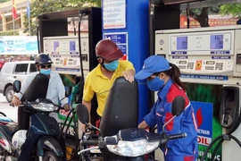 Giá xăng, dầu tăng rất mạnh