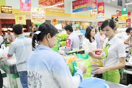 Big C tiếp tục khuyến mãi, giảm giá sâu