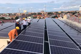 Bộ trưởng Bộ Công Thương: Thành lập ngay 3 đoàn kiểm tra điện mặt trời, không thể chậm trễ