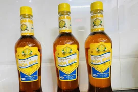 Khởi tố vụ án hình sự sản xuất mật ong giả 