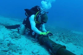 Hai tuyến cáp quang gặp sự cố cùng lúc