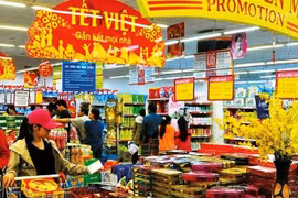 Hà Nội: Hàng Tết dồi dào, doanh nghiệp dự trữ tăng đến 50%