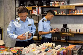 Hà Nội: Xử lý hàng loạt cơ sở kinh doanh thuốc lá điện tử, thuốc lá nung nóng có dấu hiệu vi phạm
