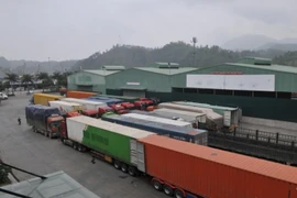 Khuyến nghị chuyển hướng thông quan, giảm ùn tắc hàng hóa tại cửa khẩu khu vực tỉnh Lạng Sơn