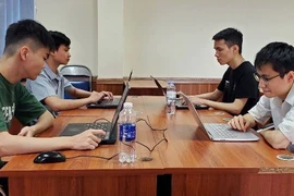 Sinh viên Việt Nam dẫn đầu vòng sơ khảo cuộc thi an toàn thông tin quốc tế