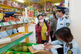 Xử phạt một cửa hàng Bách Hoá Xanh bán hàng cao hơn giá niêm yết