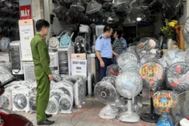 Sẽ công khai tên các cơ sở kinh doanh thiết bị điện tăng giá bất hợp lý