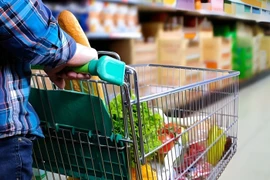 Cách nào kiểm soát lạm phát ở mức 4,15% khi nhiều hàng hóa, dịch vụ tăng giá mạnh?