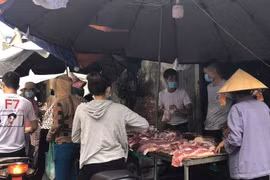 Thịt lợn giảm giá mạnh vẫn "ế sưng"