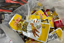 Nhiều địa phương siết chặt quản lý thực phẩm, sữa, sản phẩm dinh dưỡng…