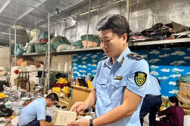 Hàng loạt vụ việc bán hàng giả trên không gian mạng bị phát hiện, xử lý