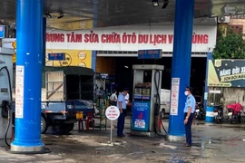 Treo biển “mất điện”, cây xăng tự ý ngừng bán hàng bị xử phạt