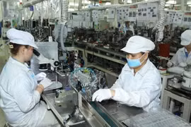 Sản xuất công nghiệp nhiều địa phương “ngấm đòn” dịch Covid-19