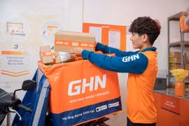 Giao hàng nhanh bị xử phạt về hành vi cạnh tranh không lành mạnh
