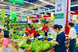 Không để gián đoạn cung ứng hàng hóa thiết yếu tại các địa phương ảnh hưởng bão số 3