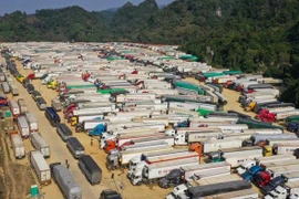 Chỉ đạo mới về khắc phục tình trạng ùn tắc hàng hóa tại cửa khẩu biên giới phía Bắc