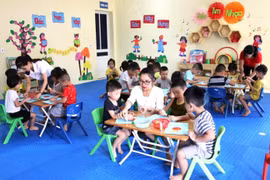 Dân số Việt Nam sẽ đạt 100 triệu người vào trung tuần tháng 4-2023